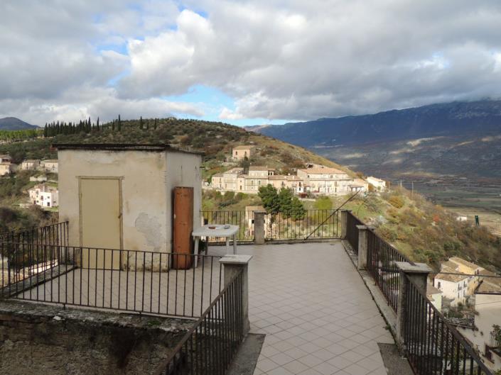 Image No.15-4 Bed Villa / Detached for sale