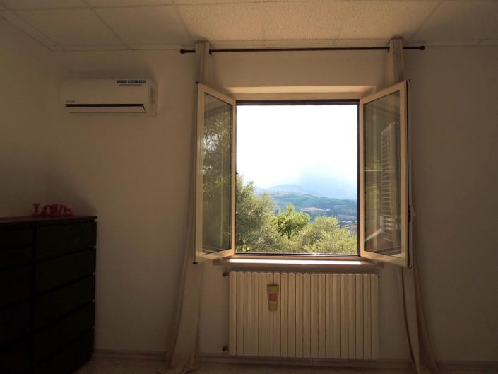 Image No.16-2 Bed Country House for sale