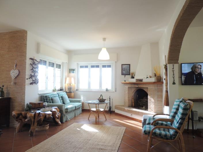 Image No.8-3 Bed Villa for sale