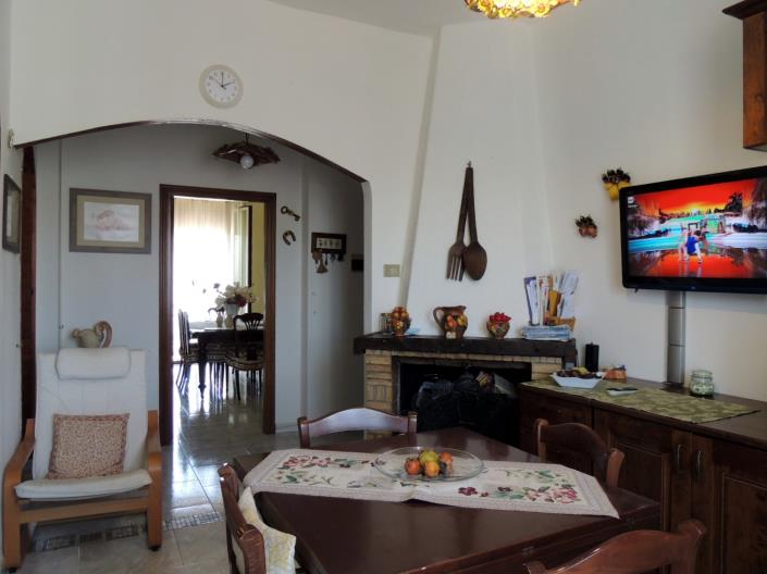 Image No.16-2 Bed Apartment for sale