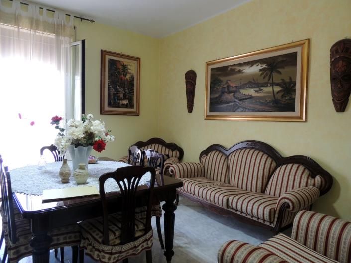 Image No.17-2 Bed Apartment for sale