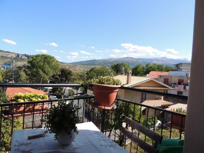 Image No.25-2 Bed Apartment for sale