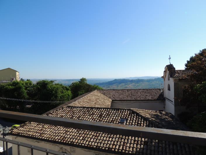 Image No.30-2 Bed Apartment for sale