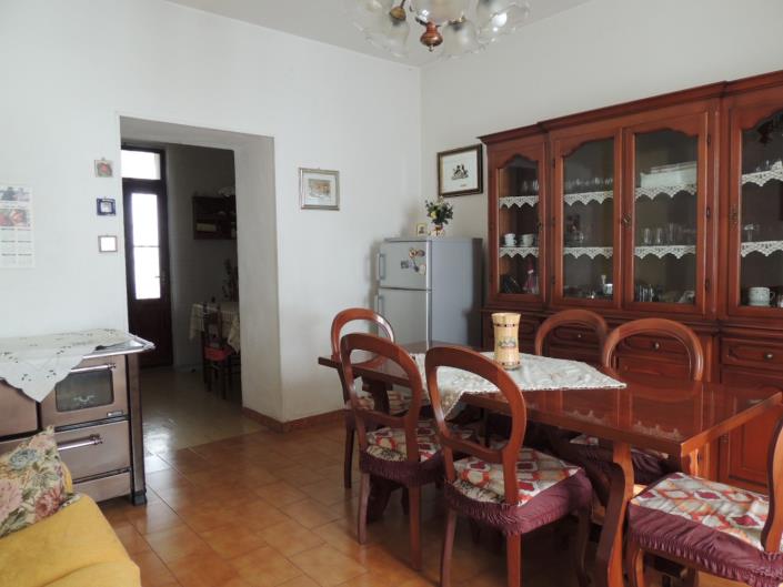 Image No.9-3 Bed Apartment for sale