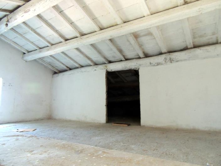 Image No.11-1 Bed House for sale