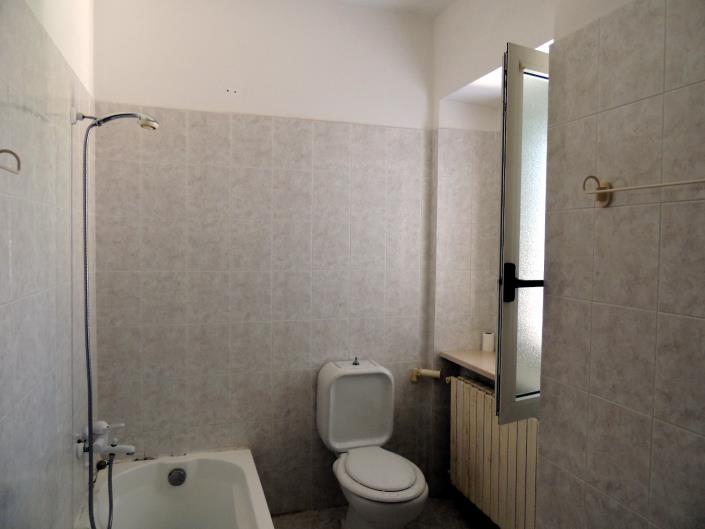 Image No.18-1 Bed House for sale