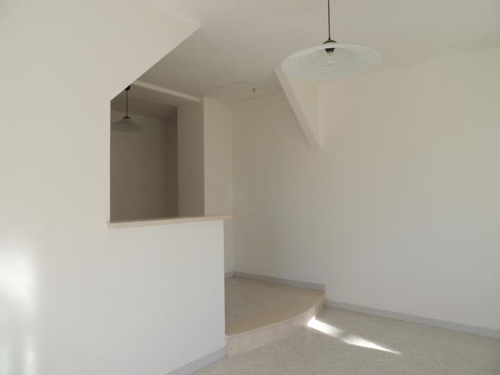 Image No.19-1 Bed House for sale