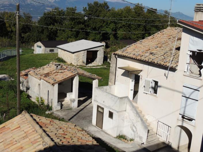 Image No.25-1 Bed House for sale