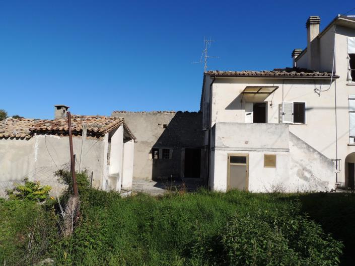 Image No.26-1 Bed House for sale