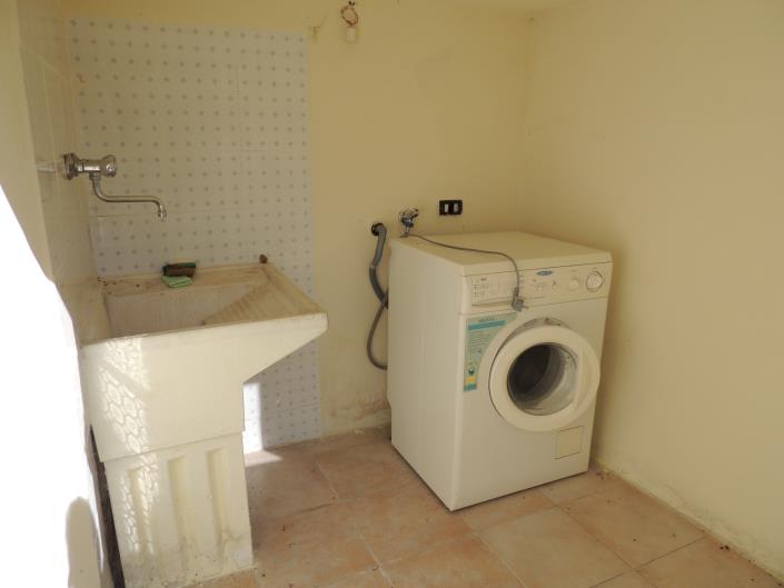 Image No.34-1 Bed House for sale