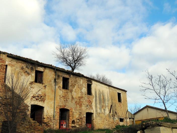 Image No.11-5 Bed House for sale