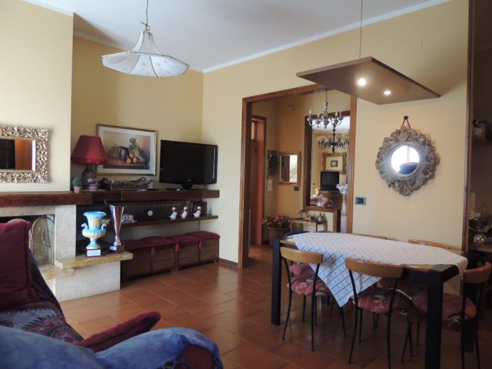 Image No.14-3 Bed Apartment for sale