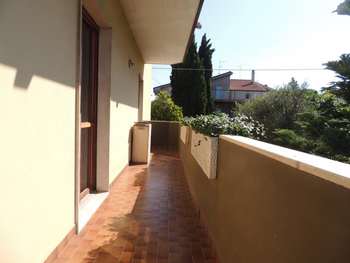 Image No.8-3 Bed Apartment for sale