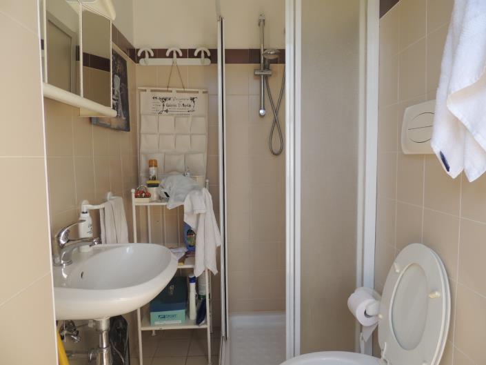 Image No.25-3 Bed Apartment for sale