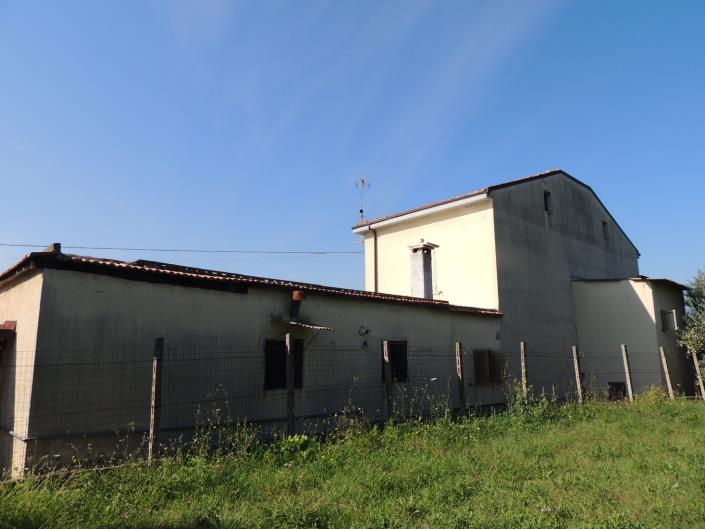 Image No.10-3 Bed Country House for sale