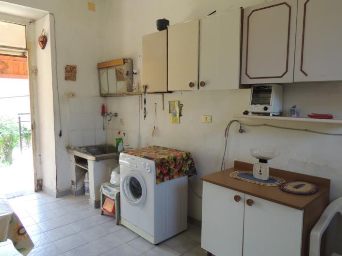 Image No.39-3 Bed Country House for sale