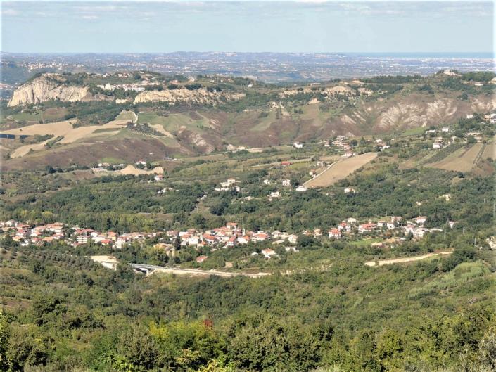 Image No.41-3 Bed Country House for sale