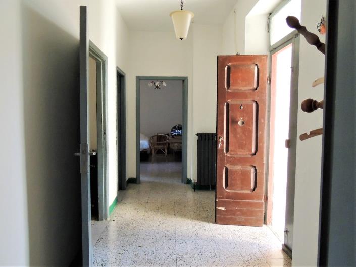 Image No.19-2 Bed Apartment for sale