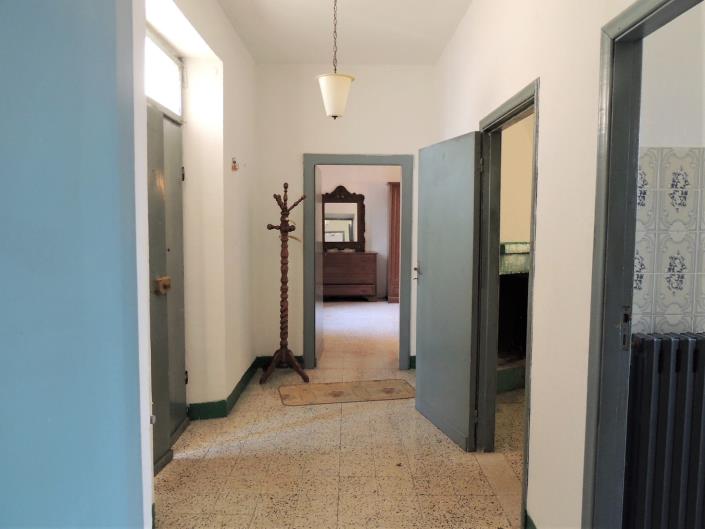 Image No.21-2 Bed Apartment for sale