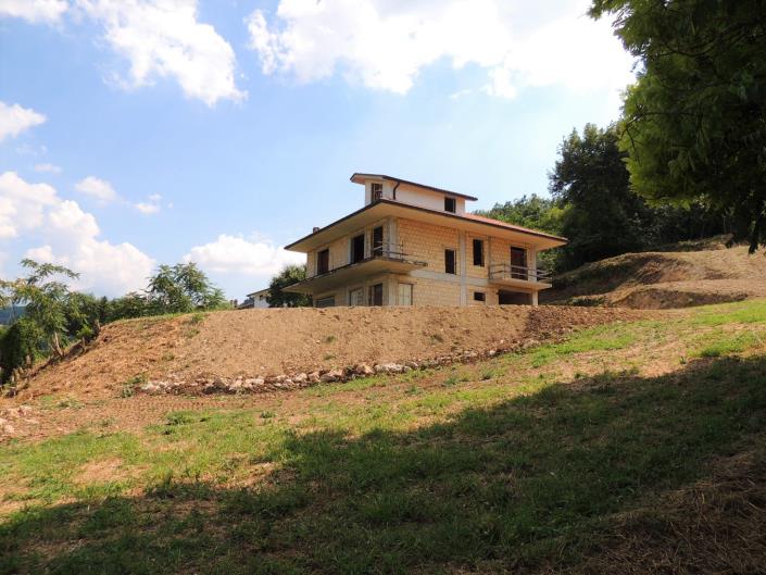 Image No.5-4 Bed Villa for sale