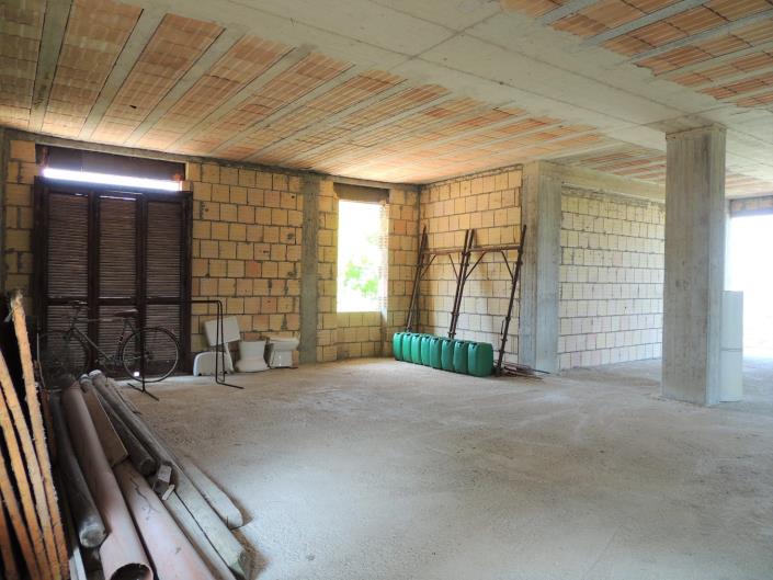 Image No.12-4 Bed Villa for sale