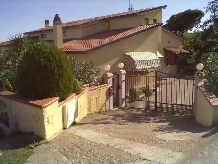 Image No.4-2 Bed Villa for sale