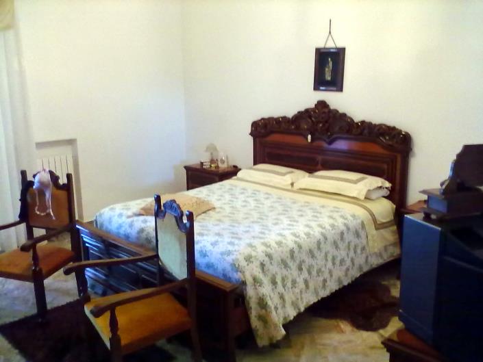 Image No.15-2 Bed Villa for sale