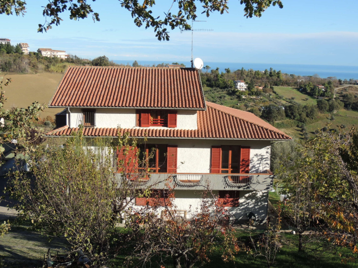 Image No.11-3 Bed Apartment for sale