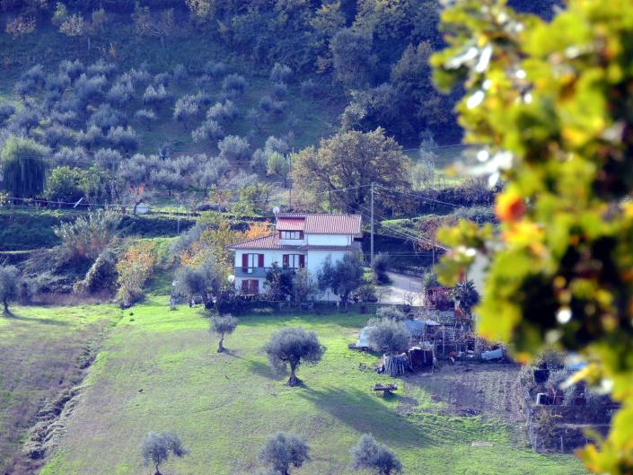 Image No.20-3 Bed Apartment for sale