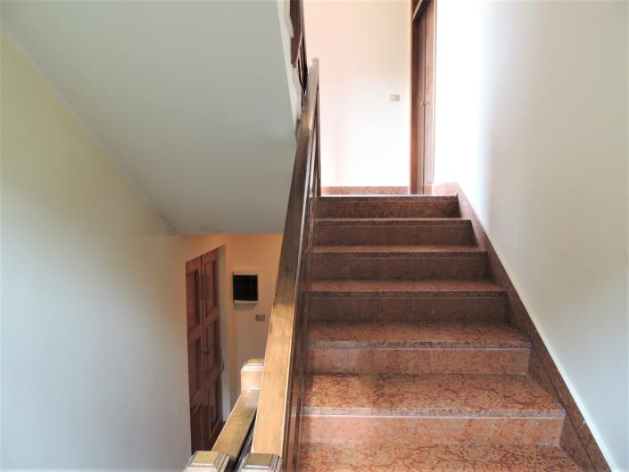 Image No.21-3 Bed Apartment for sale