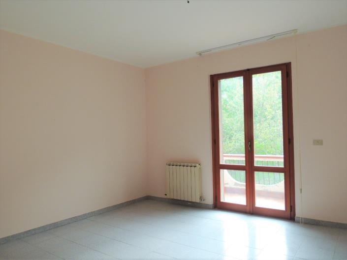 Image No.26-3 Bed Apartment for sale