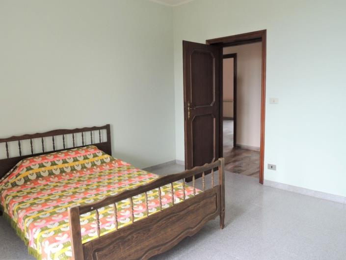 Image No.34-3 Bed Apartment for sale