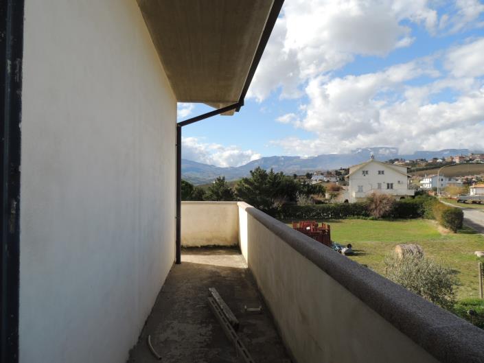 Image No.2-3 Bed Villa for sale