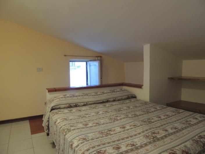 Image No.14-2 Bed House for sale