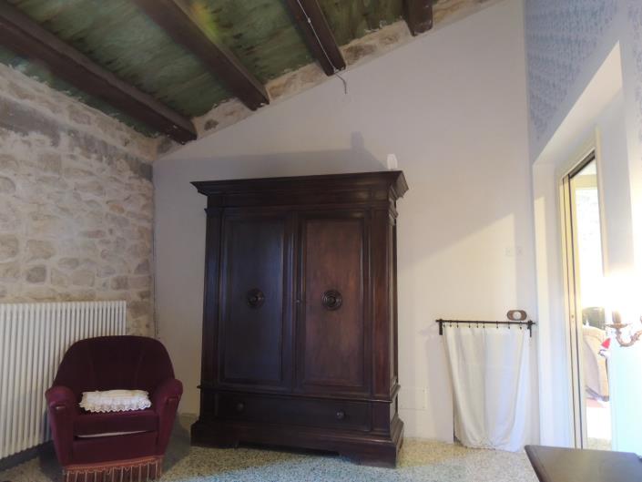 Image No.9-2 Bed House for sale