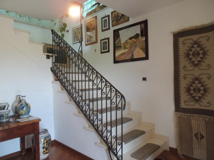 Image No.23-3 Bed Villa for sale