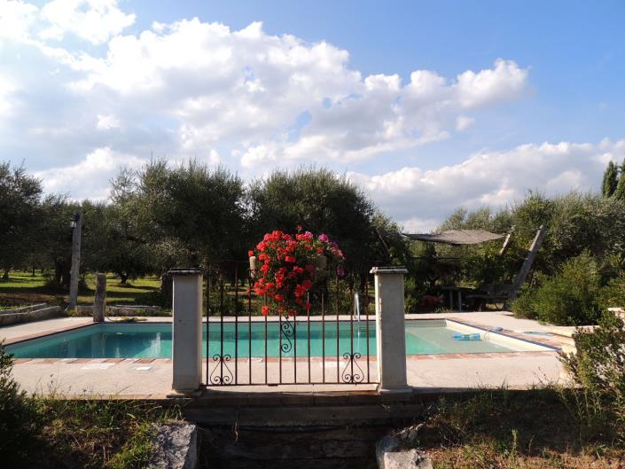 Image No.1-3 Bed Villa for sale