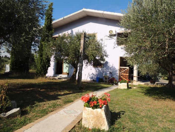 Image No.2-3 Bed Villa for sale