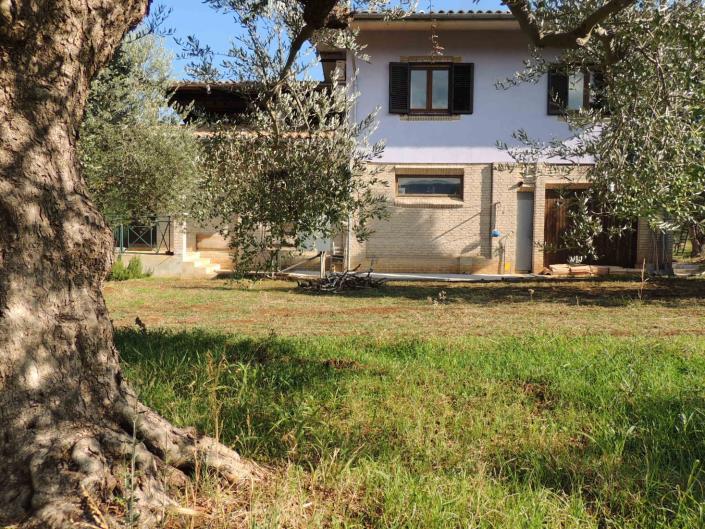 Image No.3-3 Bed Villa for sale