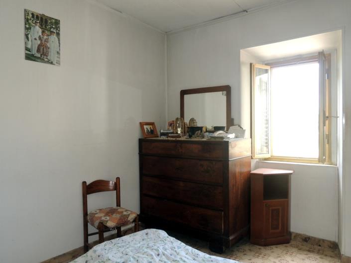 Image No.10-1 Bed Cottage for sale