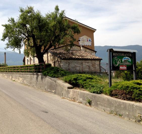 Image No.1-2 Bed Restaurant for sale
