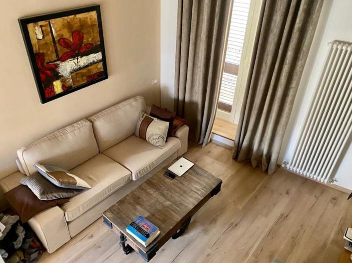 Image No.10-1 Bed Villa / Detached for sale