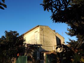 Image No.4-Maison de campagne de 3 chambres à vendre à Catiglione A Casauria