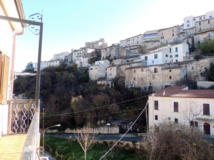 Image No.2-2 Bed Villa / Detached for sale