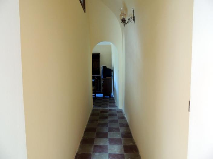 Image No.10-2 Bed Villa / Detached for sale