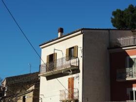 Image No.2-2 Bed Villa / Detached for sale