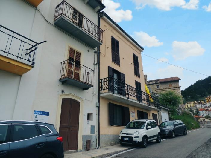 Image No.4-5 Bed Villa / Detached for sale