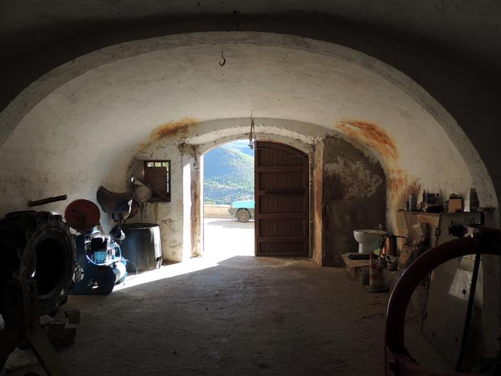 Image No.2-1 Bed Property for sale