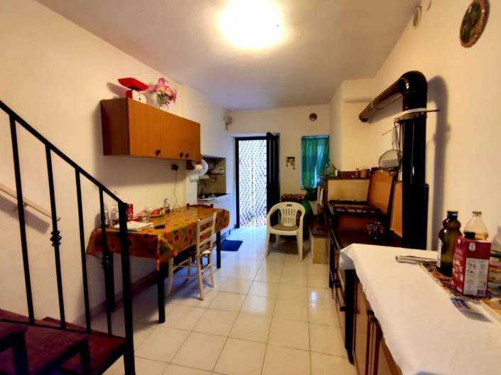 Image No.3-2 Bed House for sale