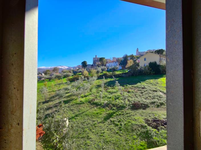 Image No.31-House for sale